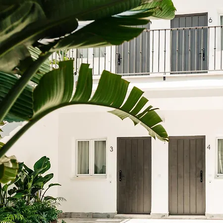 Astuto 21 - Adults Only Appartement